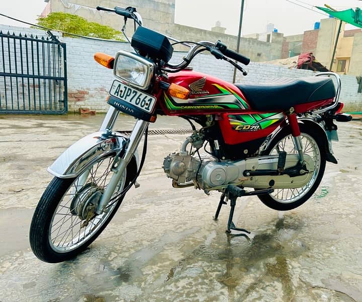 Honda CD70 lush condition 7