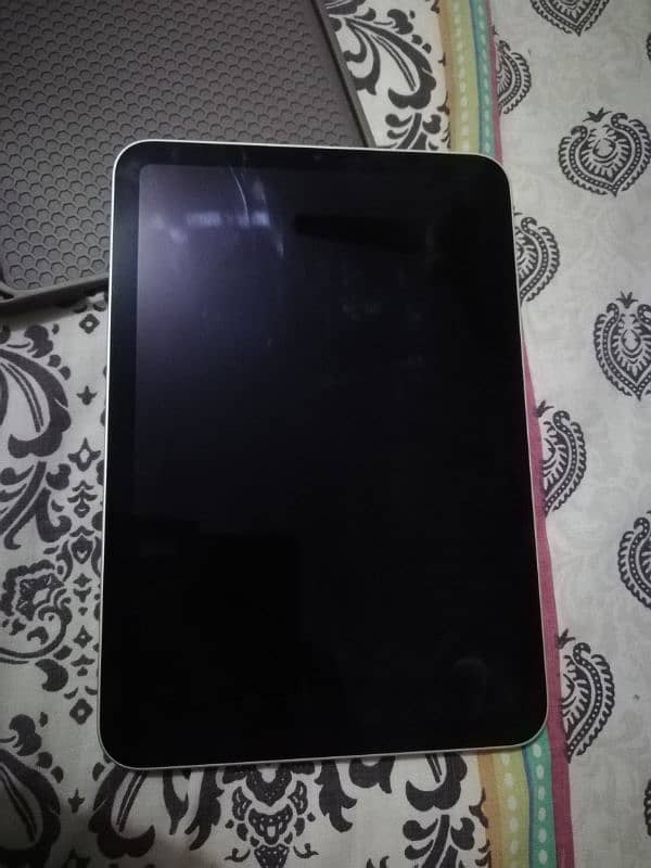 IPAD MINI 6 ( 64 GB LUSH CONDITION) 8