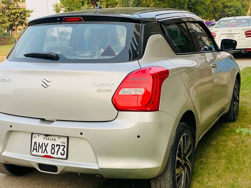 SUZUKI SWIFT GLX 2022/2023 9