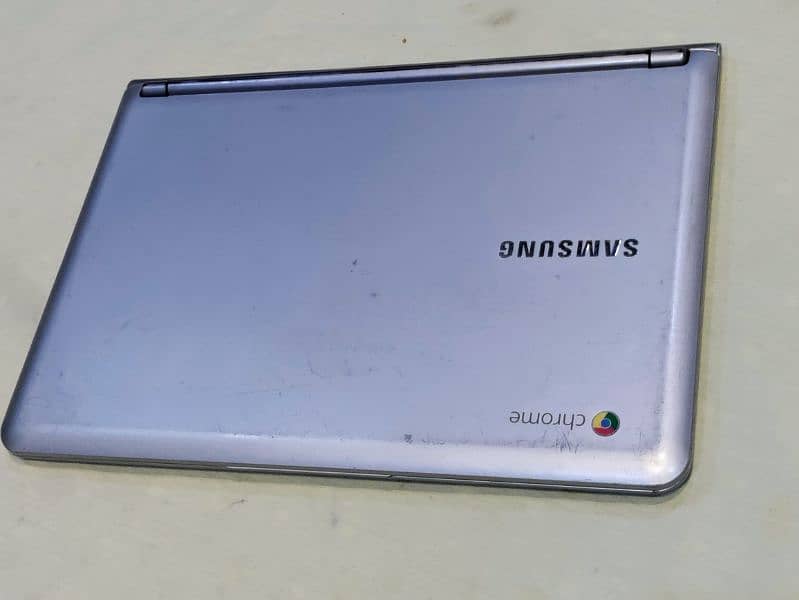 SAMSUNG CHROMEBOOK 6