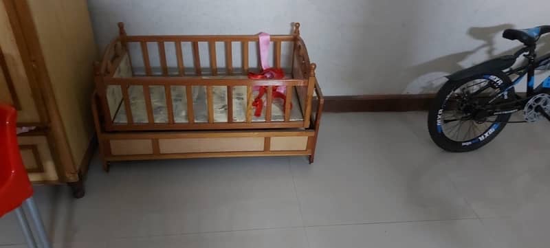 TOP QUALITY WOOD BABY COT 0