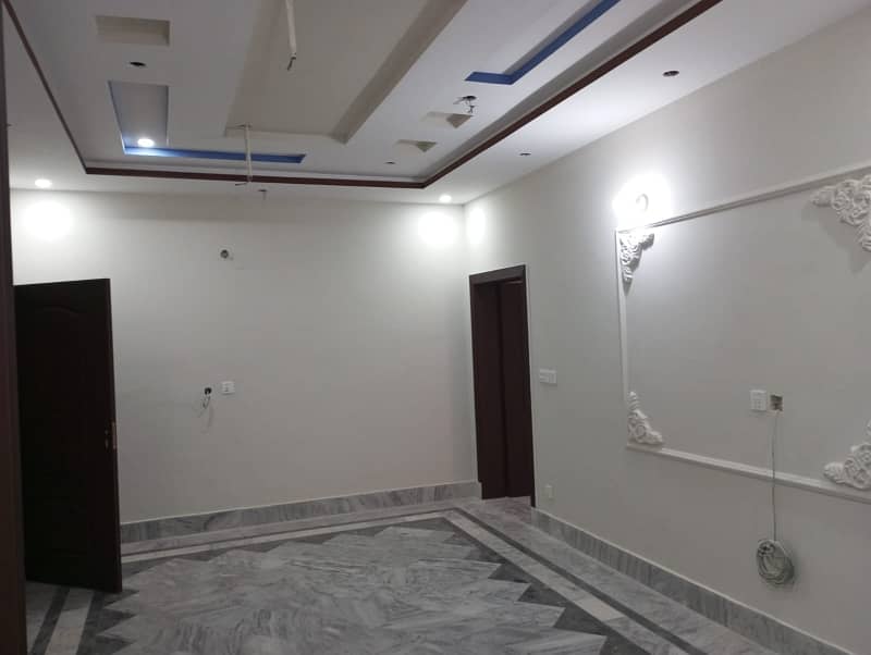 Upper Portion For Rent In Marghzar Officers Colony 12