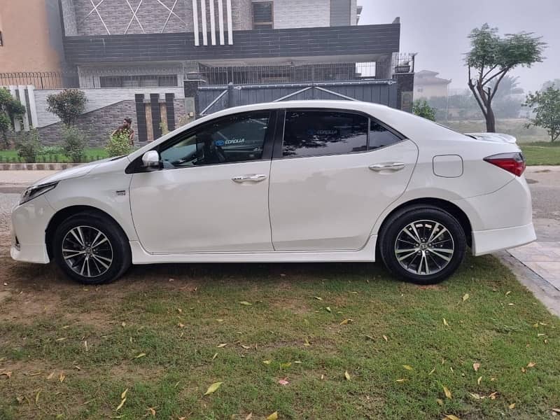 Toyota Altis Grande 2019 6