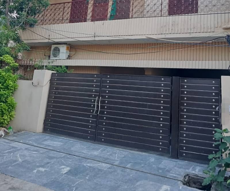 Beautifully Constructed House Is Available For Sale In Allama Iqbal Town - Karim Block 1