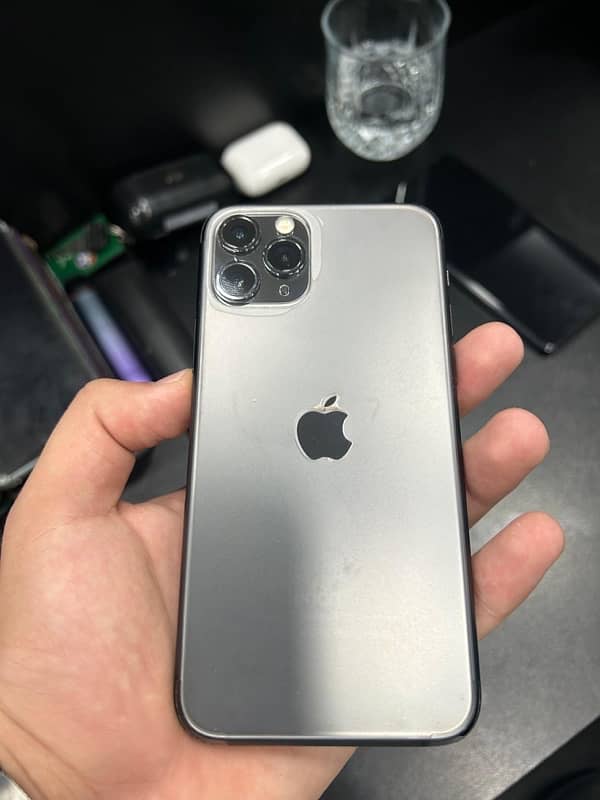 iphone 11 pro jv 1