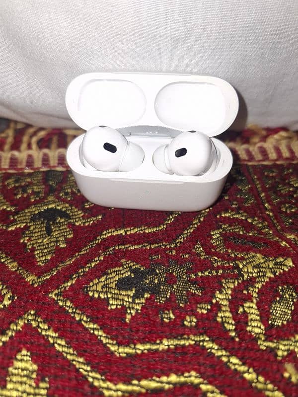 Airpods pro 2_ 2nd generation 6