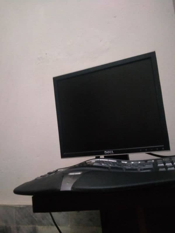 just a small dot Baki full okay dell monitor 0