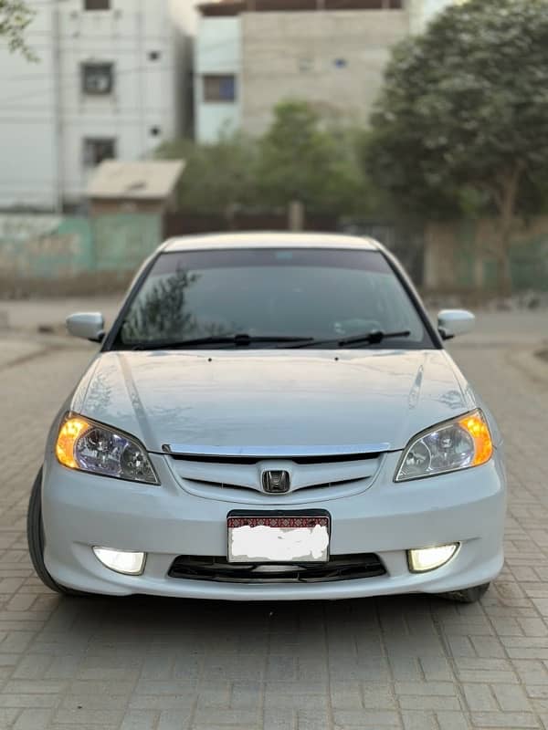 Honda Civic EXi 2005 1