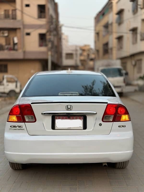 Honda Civic EXi 2005 7