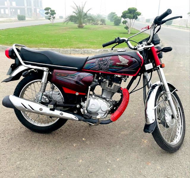 Honda CD 125 Red 0