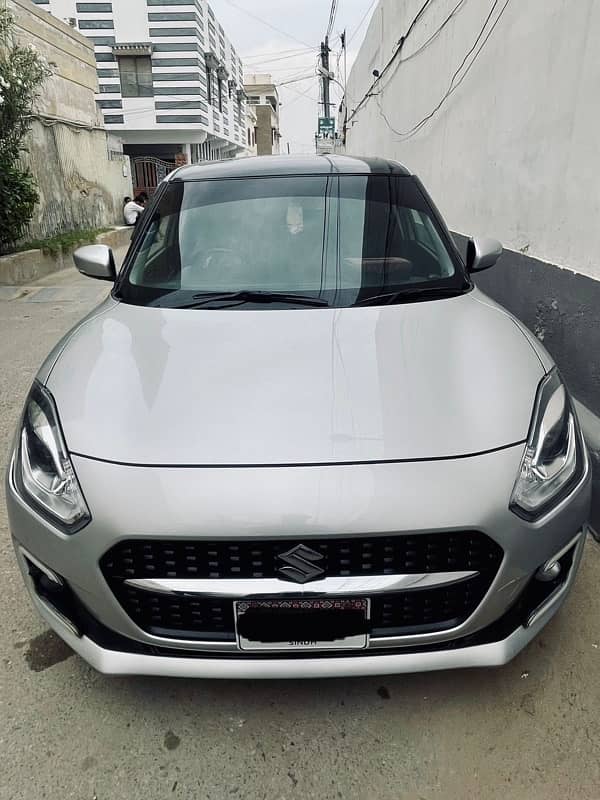 Suzuki Swift 2022 glx cvt 10