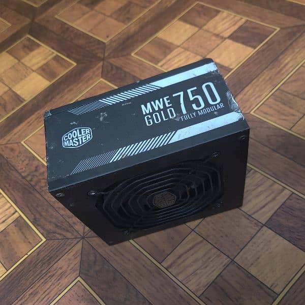 Gaming Power Supply Units 450/1300Watts 9