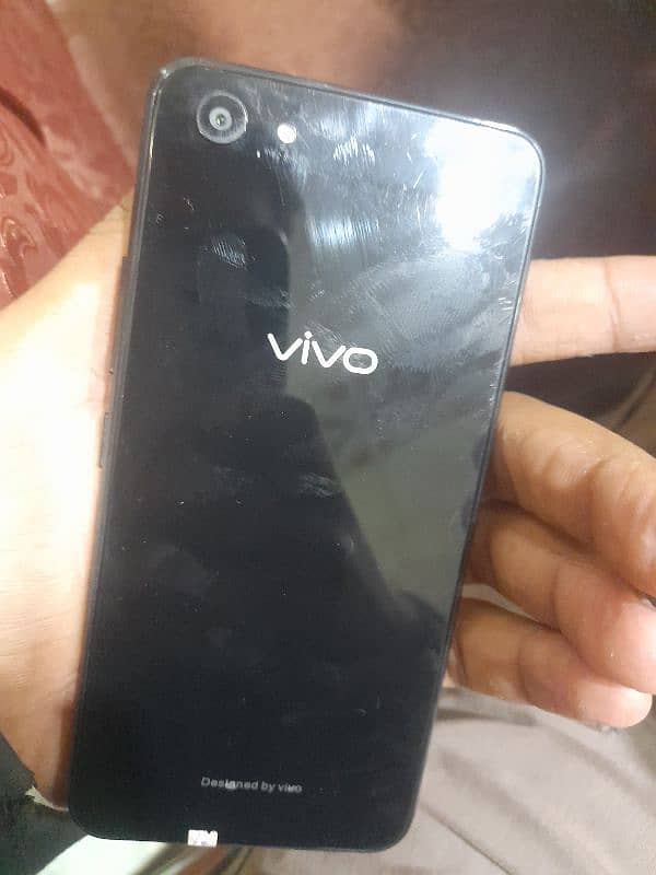 vivo y83 available ha Stock ha jis jis ko chahiya a jao 0320 7781463 1