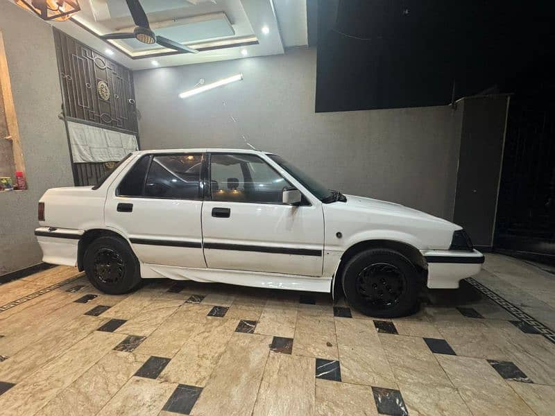 Honda Civic EXi 1987 5