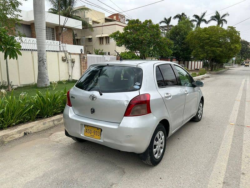 Toyota Vitz 2006/2009 1