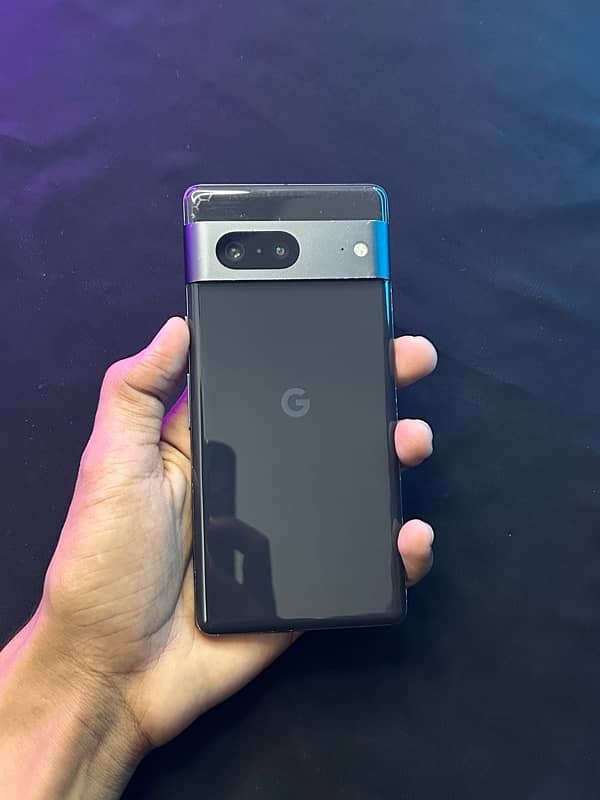 Google Pixel 7 8 GB Ram 128 GB Storage 1