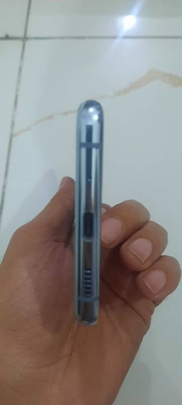 Samsung galaxy s20 plus 7