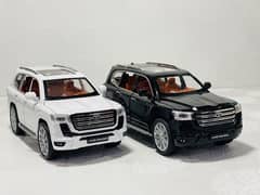 Diecast Lexus570. Audi,Mercedes banz Landcruiser V8 Dodge Challenger