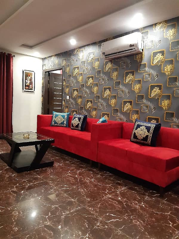 1 Bedroom VIP Full furnish flat per day available in Bahria town Lahore 1