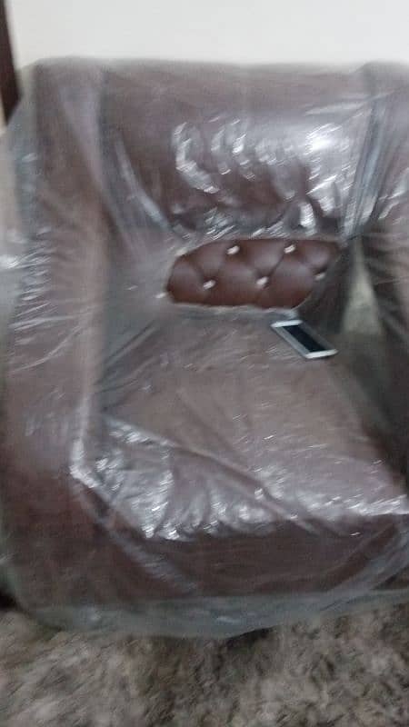 5 siter sofa set good condition 1