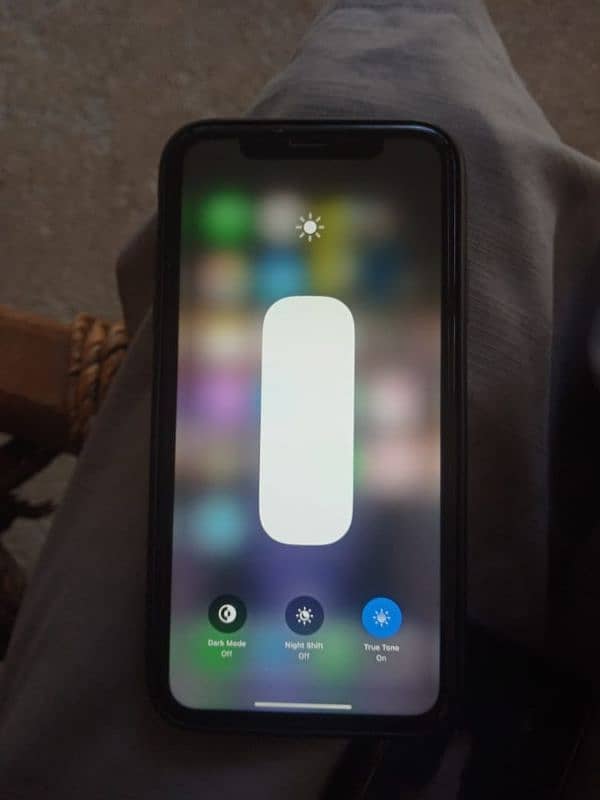 iphone XR 6