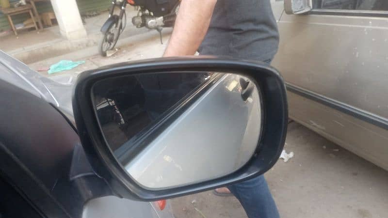 side mirror 5