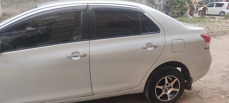 Toyota Belta 2006 9