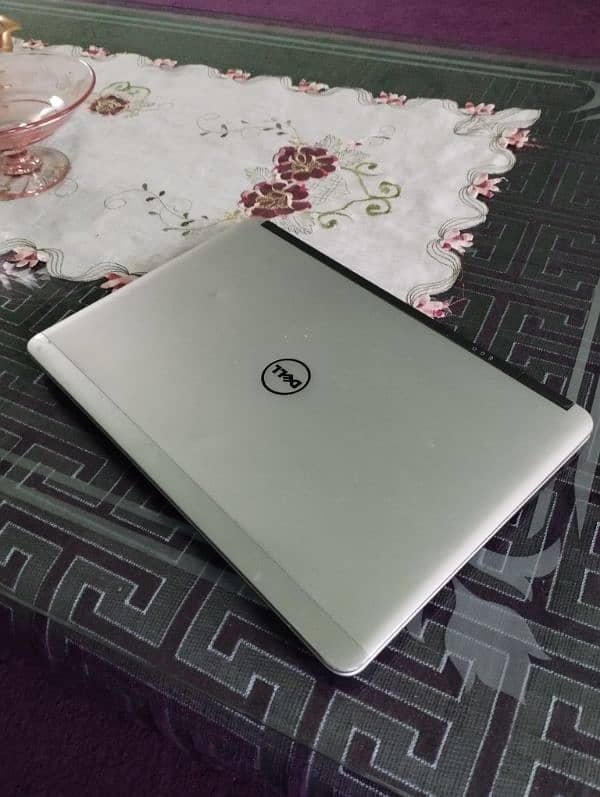 Dell Laptop core i5 0