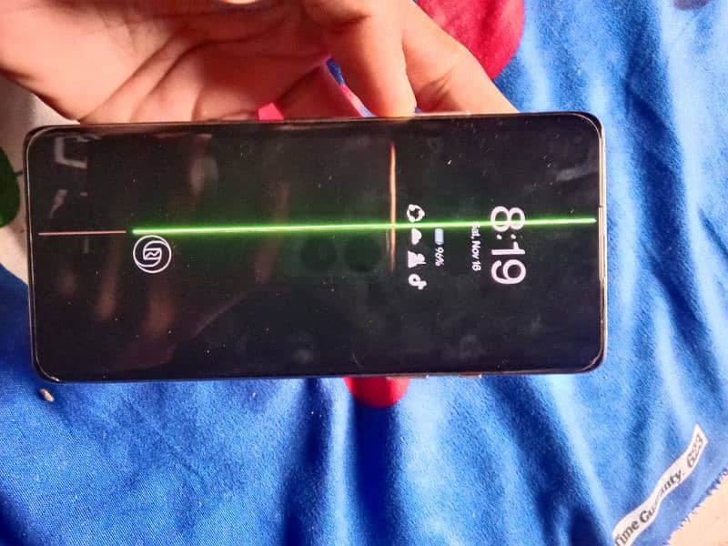 OnePlus 8 12gb 256gb only  one screen line 0