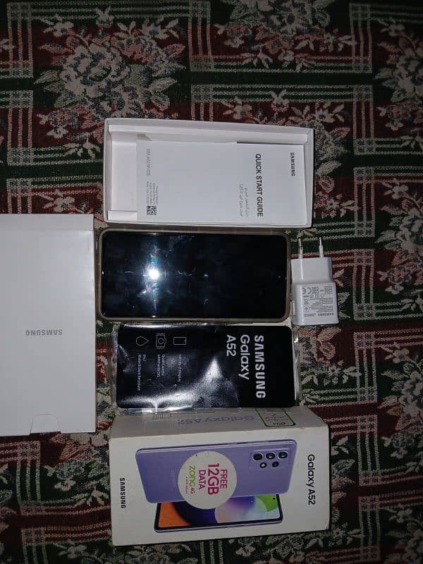 Samsung a52.8. 128. pta ha 2