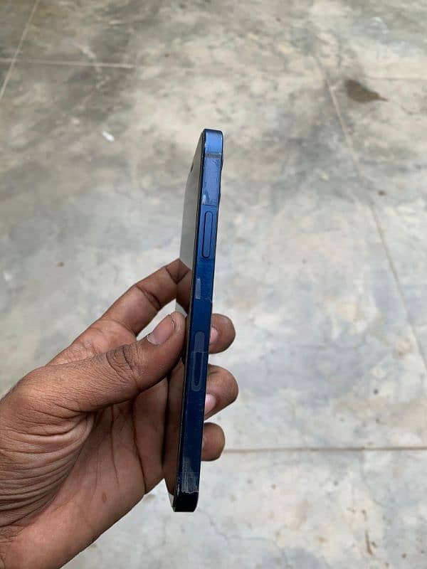 iphone 12 with original condition 0