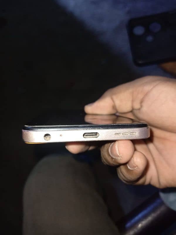 10/10condition he not fault all okay mobile he bhai 21500 2