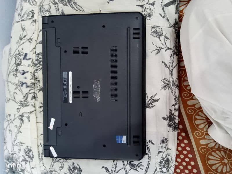 dell latitude 3350 i3 5jeneration 3