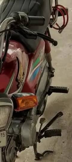 Honda CD 70 2015model ha total genuine urgent sale