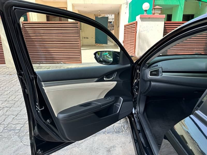 Honda Civic VTi Oriel Prosmatec 2022 UG 7