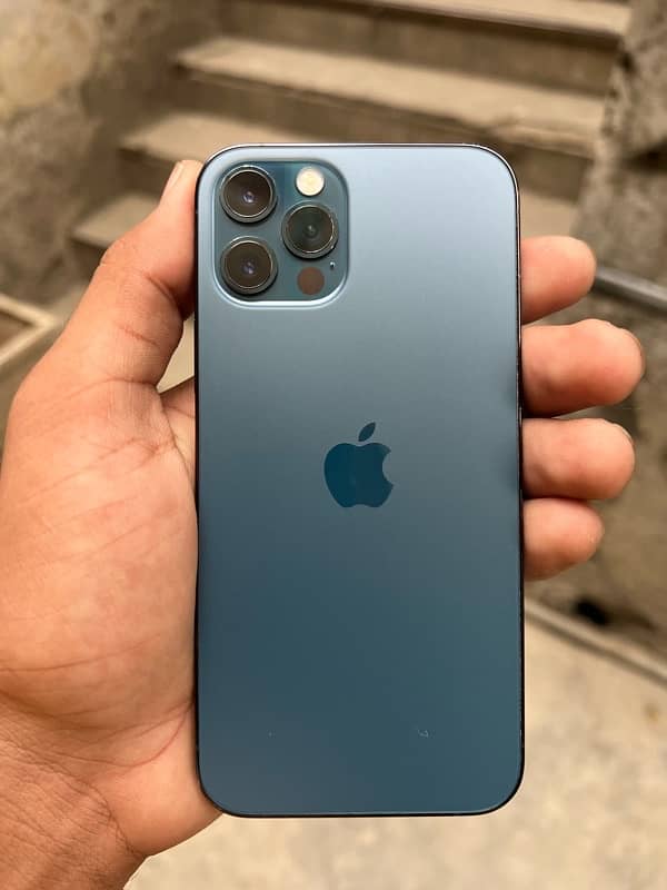 iPhone 12 pro 0