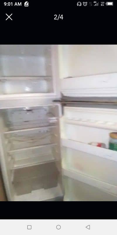 medium size fridge new condition 3