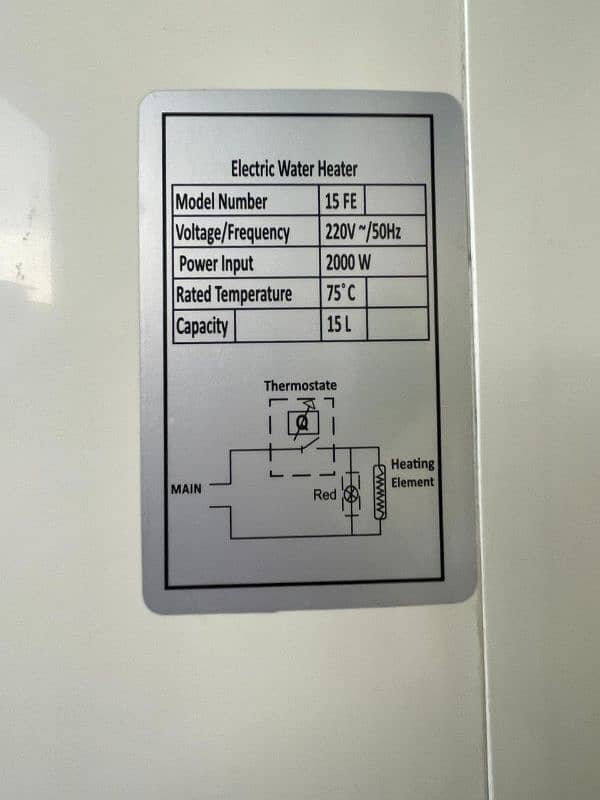 Beetro Electric Semi Instant Geyser. 1