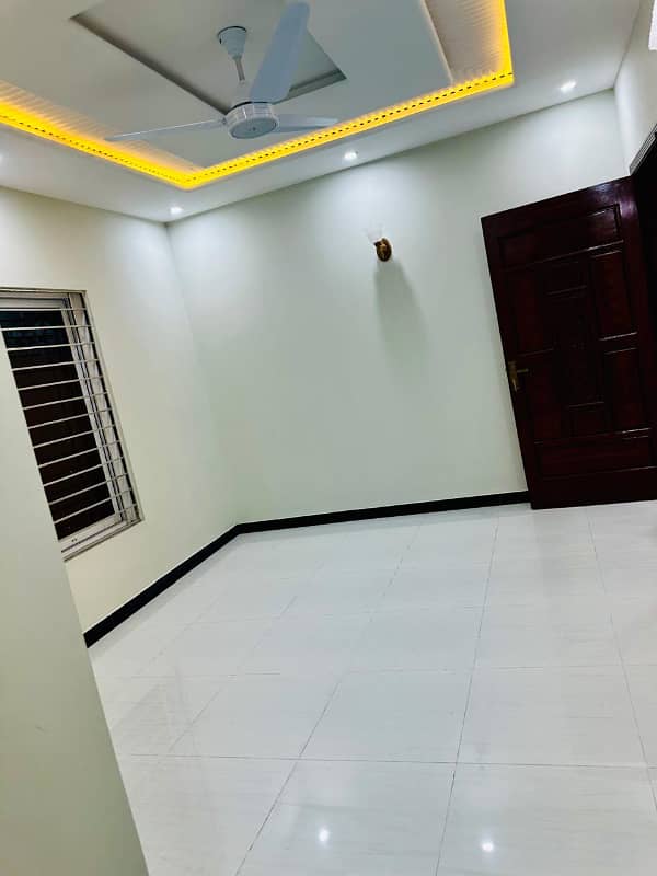 8 MARLA BRAND NEW HOUSE FOR SALE in FAISAL TOWN BLOCK A 5