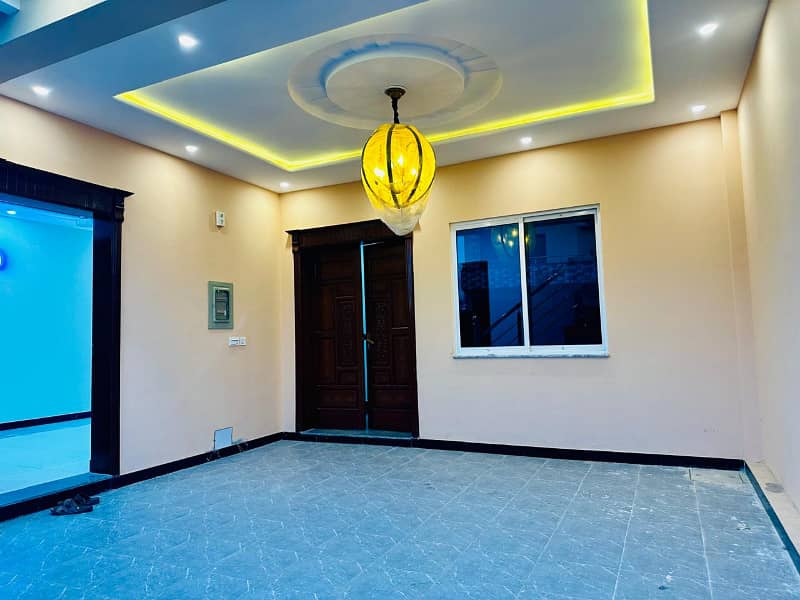 8 MARLA BRAND NEW HOUSE FOR SALE in FAISAL TOWN BLOCK A 24