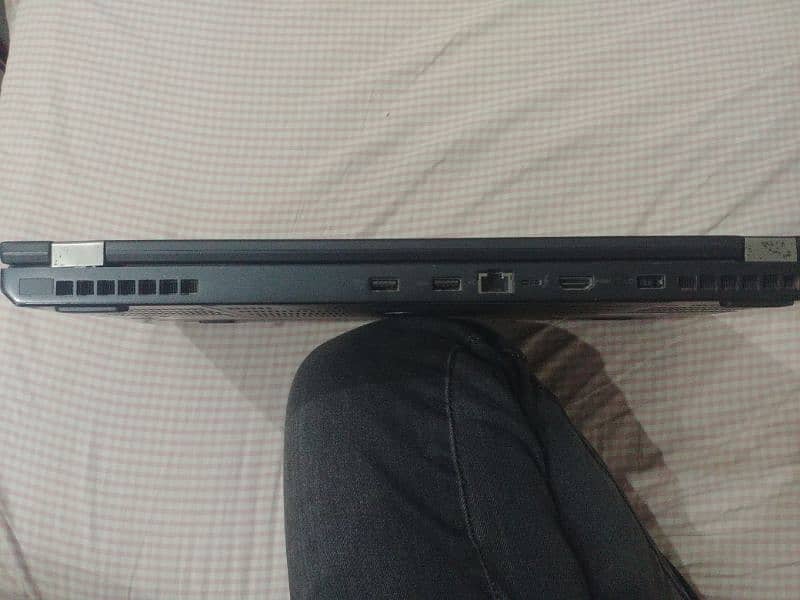 Lenovo thinkpad P50 3