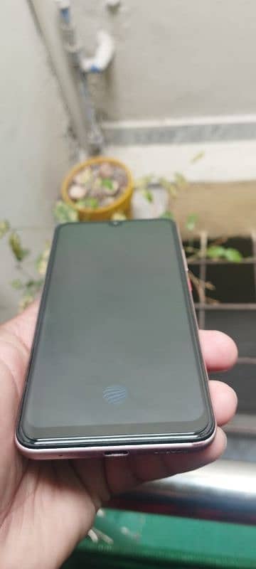 Vivo s1 pro with complete box and charger - Urgent Sale 0