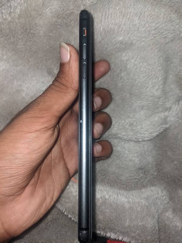 Iphone 8 plus 256gb pta approved 1