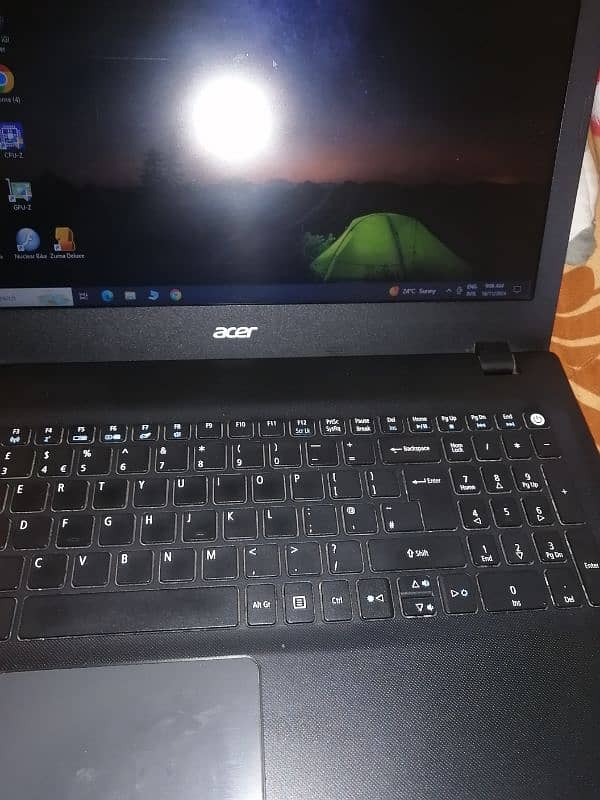 ACER LAPTOP COREI3 5TH GENERATION 8