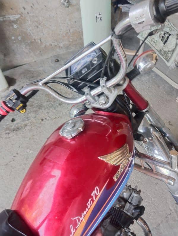 CD 70 Honda Motor Cycle for Sale 1