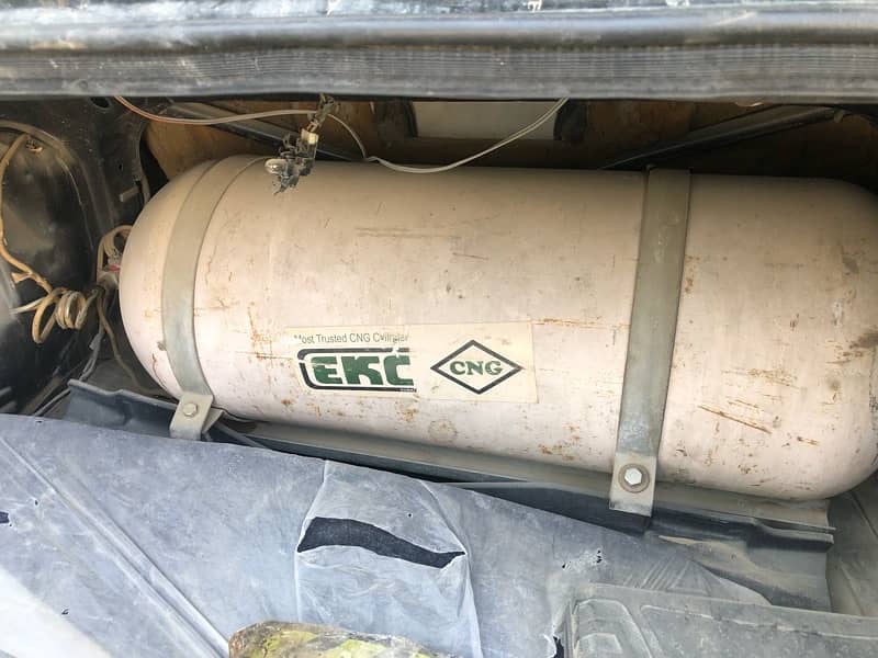 Cng cylinder with kit 2