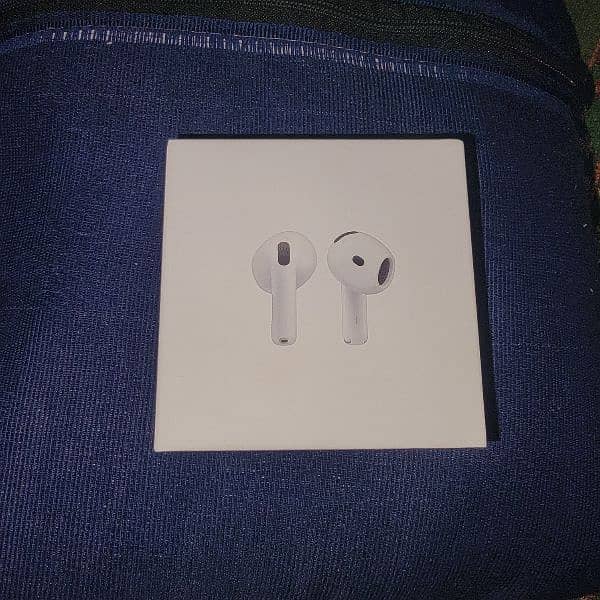 earpods 4 latest generation seal pack 0