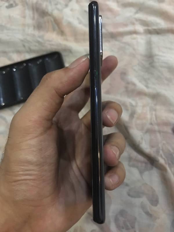 oppo F 19 6/128 6