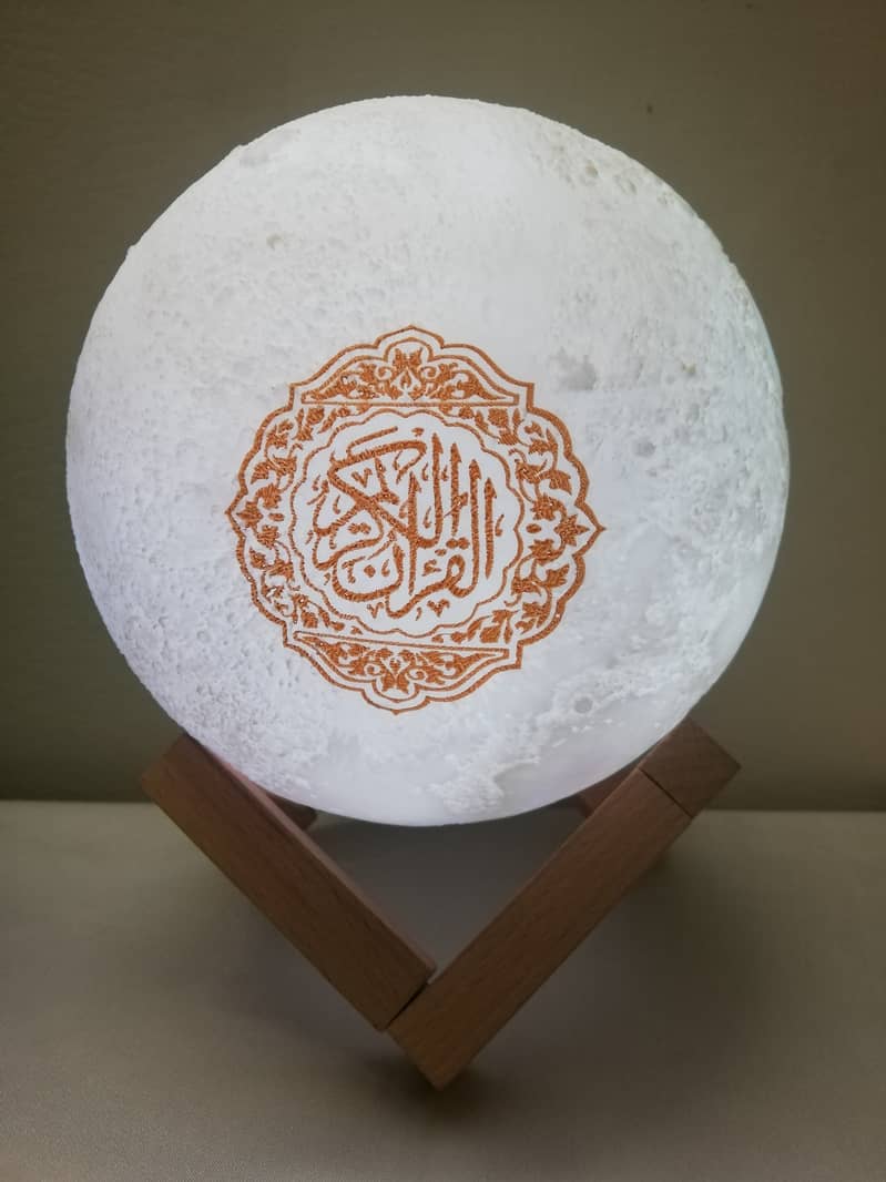 Moon Lamp Bluetooth Speaker with Full Quran Audio 6