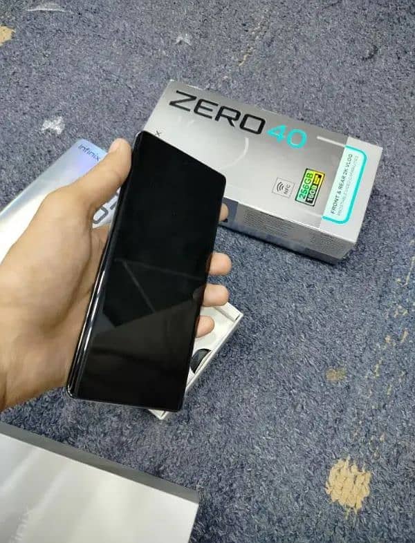 Infinix zero 40 Black clr full box 3